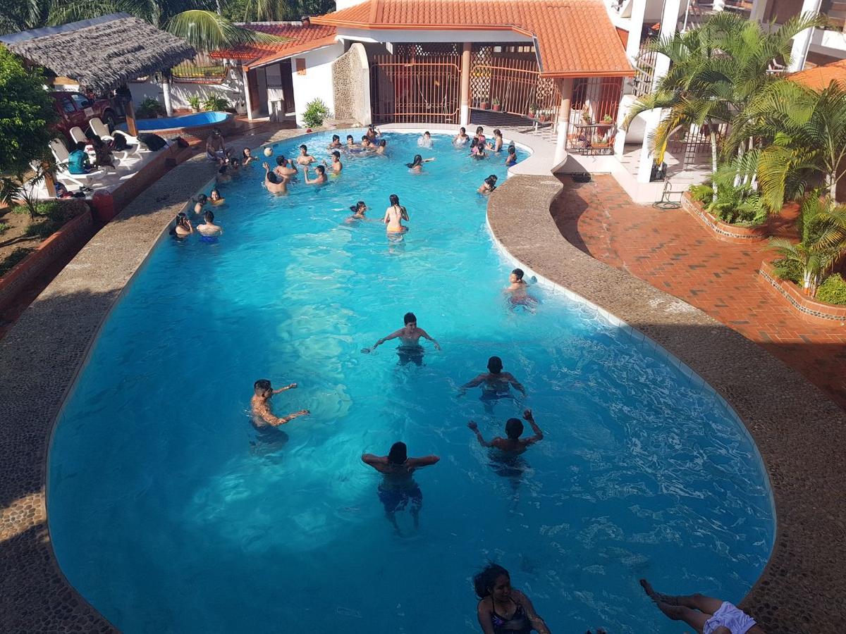 Hotel Takana Rurrenabaque Bagian luar foto