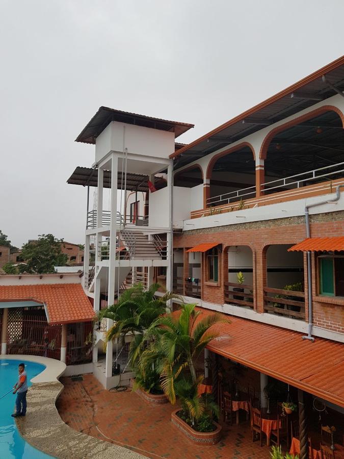 Hotel Takana Rurrenabaque Bagian luar foto